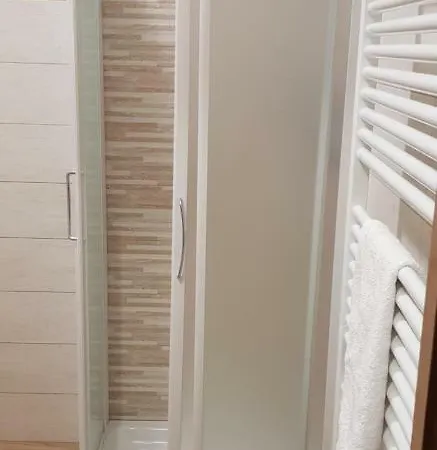 Cristallo Gæstehus Alba (Piedmont)